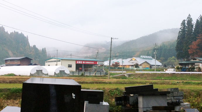 �W����O��